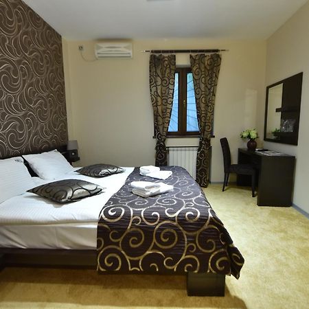 City Code In Joy Belgrad Exterior foto