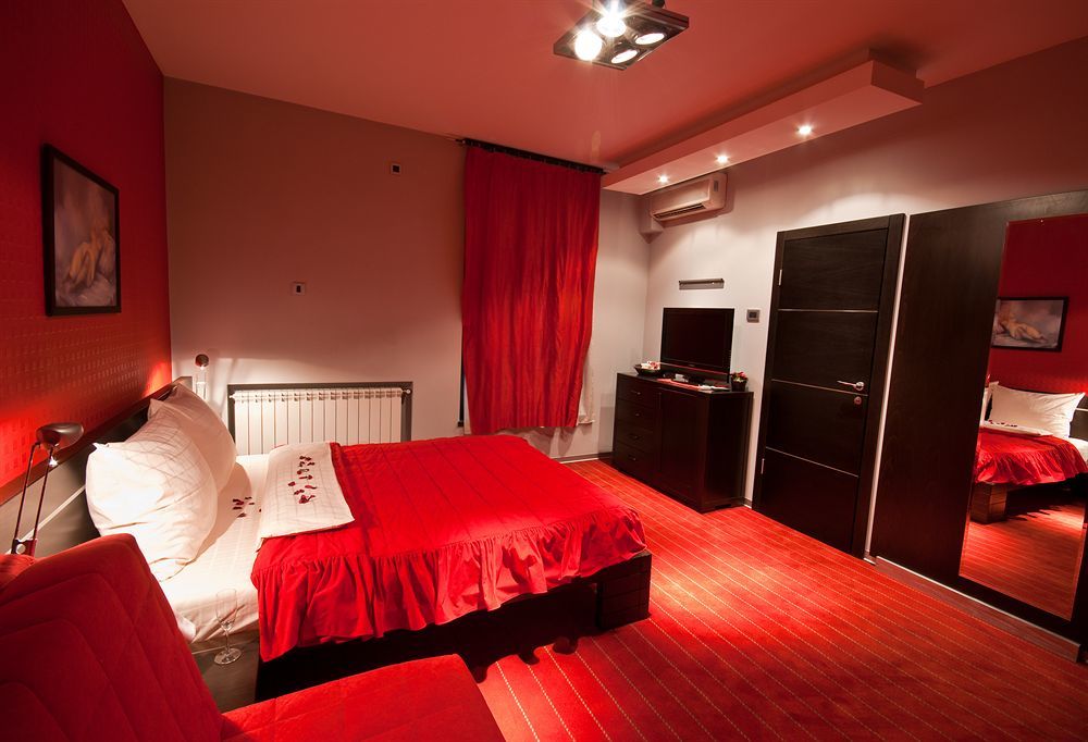 City Code In Joy Belgrad Exterior foto