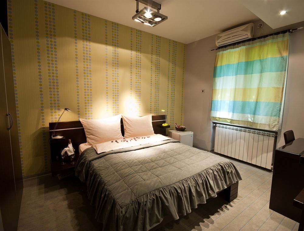 City Code In Joy Belgrad Exterior foto